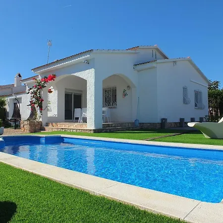 Villa Esther *